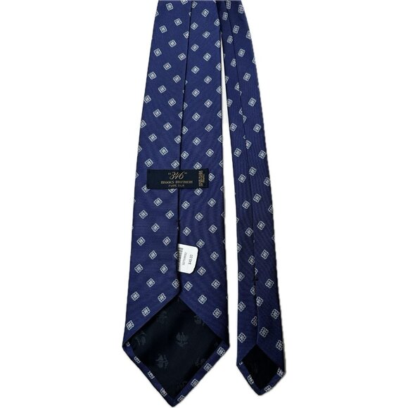 Brooks Brothers Silk Floral Tie Blue NWT 58” W 3.85 - Picture 2 of 9